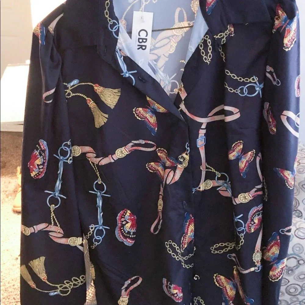 Multi-Colored Button Down Blouse - Picture 4 of 5